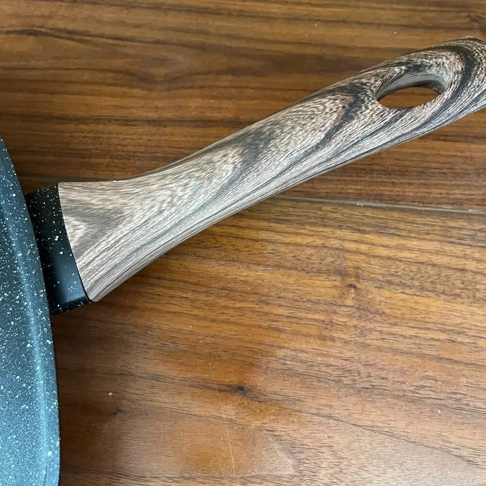 Black Speckled Aluminum Non-Stick 9.5